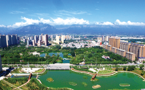 中国妇女报 - 红旗渠畔“铁姑娘” 绘就“三新”新图景